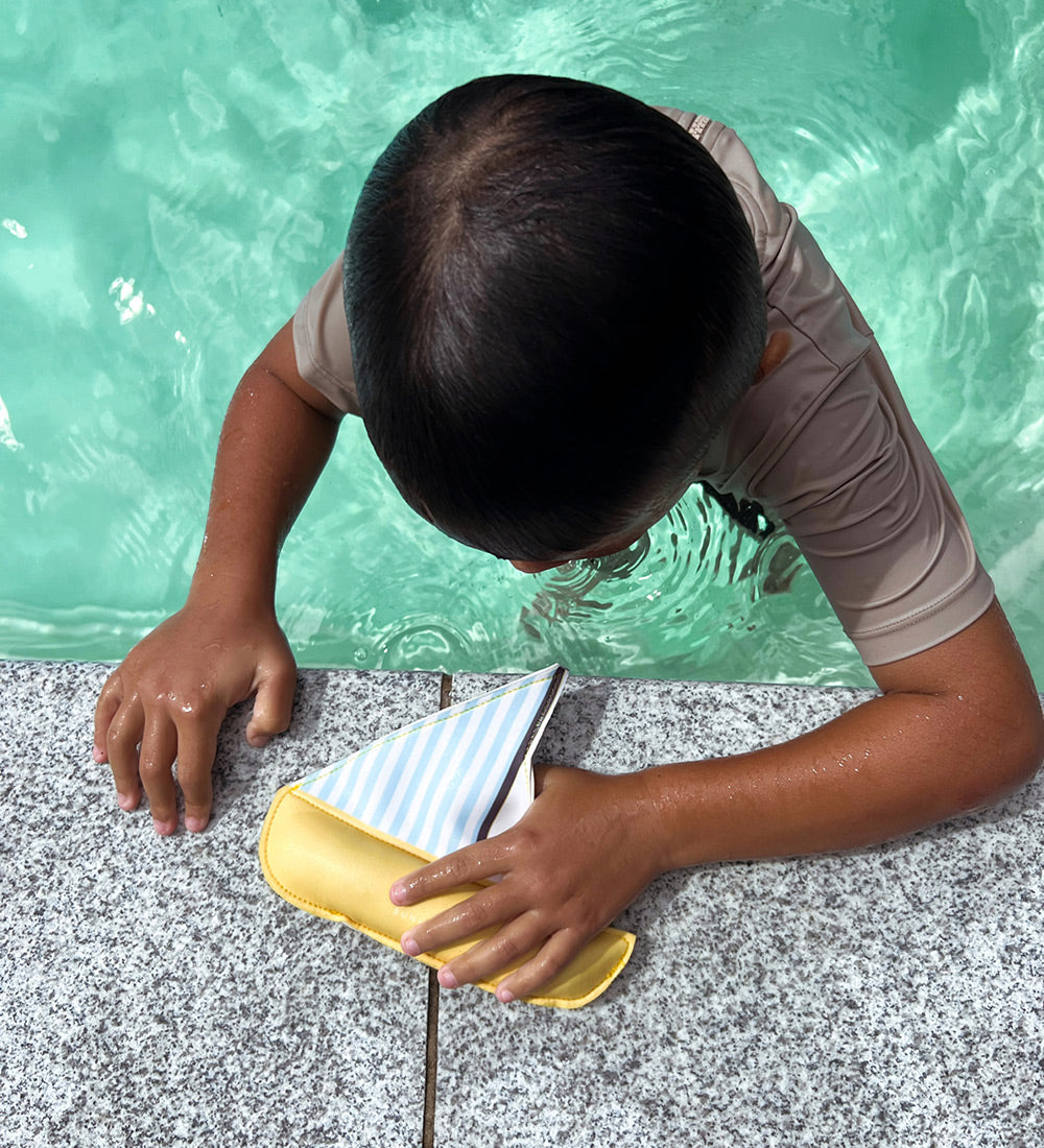 Sunnylife - समुद्र और पूल डाइविंग खिलौने