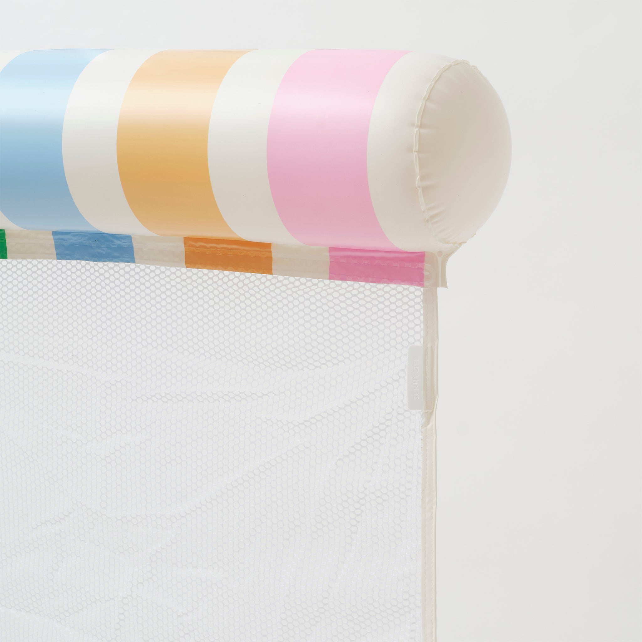 Sunnylife - समुद्र और पूल के लिए फुलाने वाला हेमाक