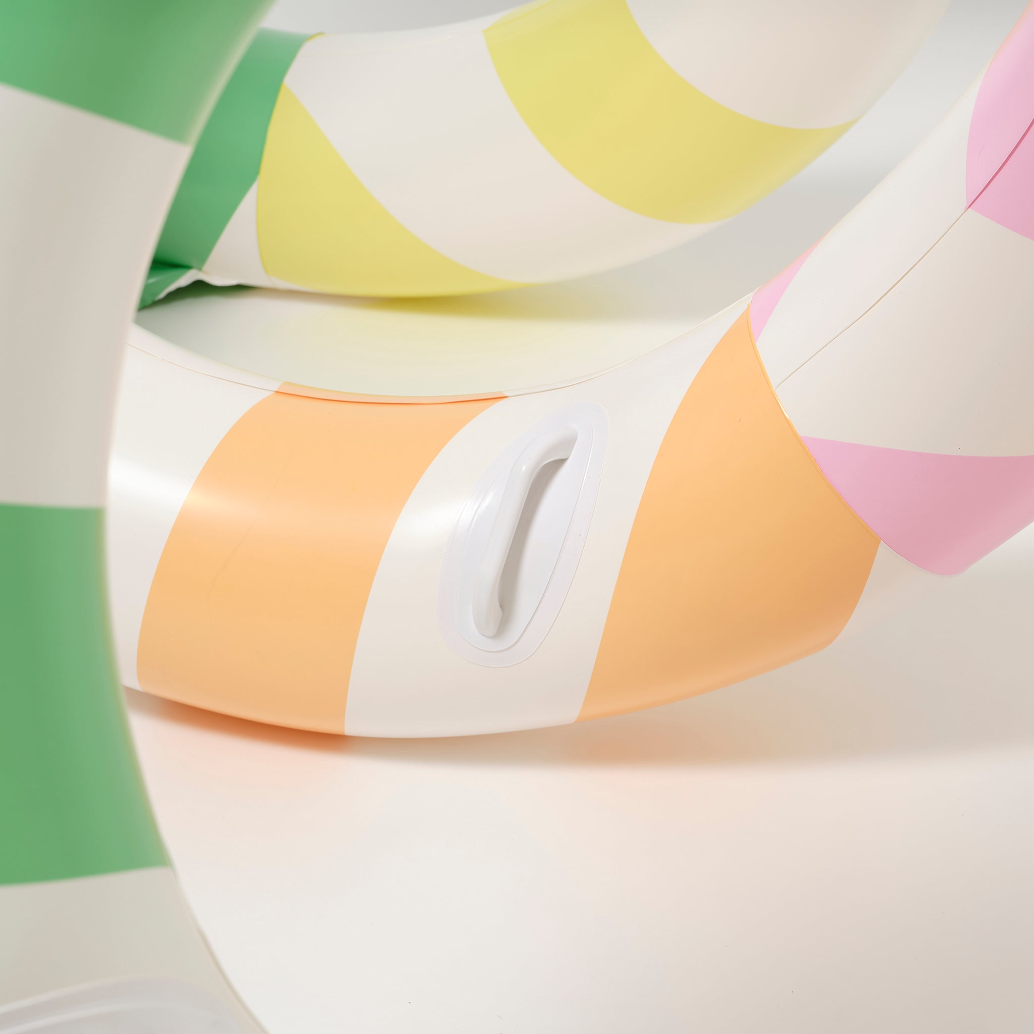 Sunnylife - विशाल सांप फुलाने वाला पूल मनोरंजन और बिस्तर