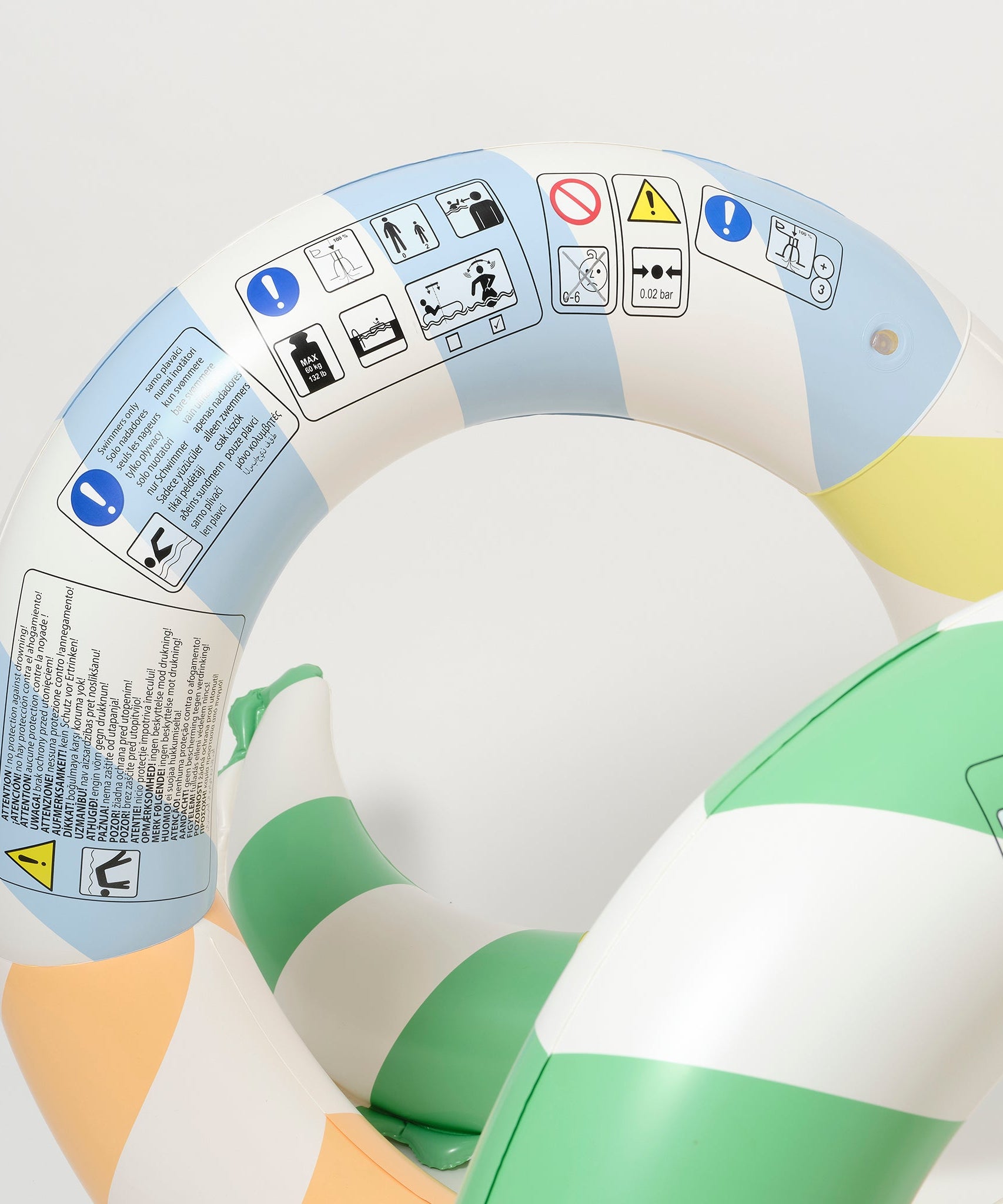 Sunnylife - विशाल सांप फुलाने वाला पूल मनोरंजन और बिस्तर