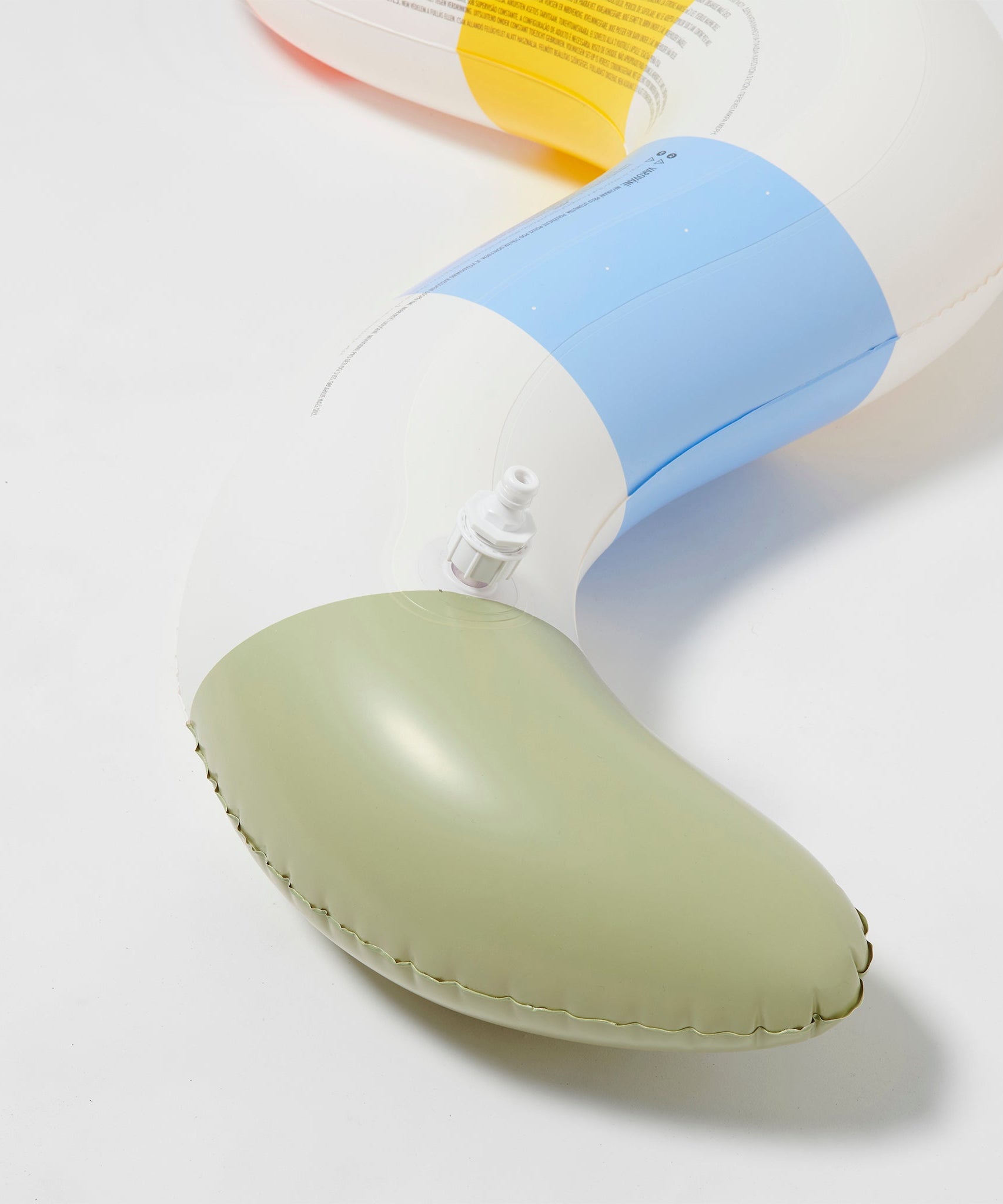 Sunnylife - वाइल्ड मल्टी वाटर स्प्रिंकलर इन्फ्लेटेबल गार्डन गेम