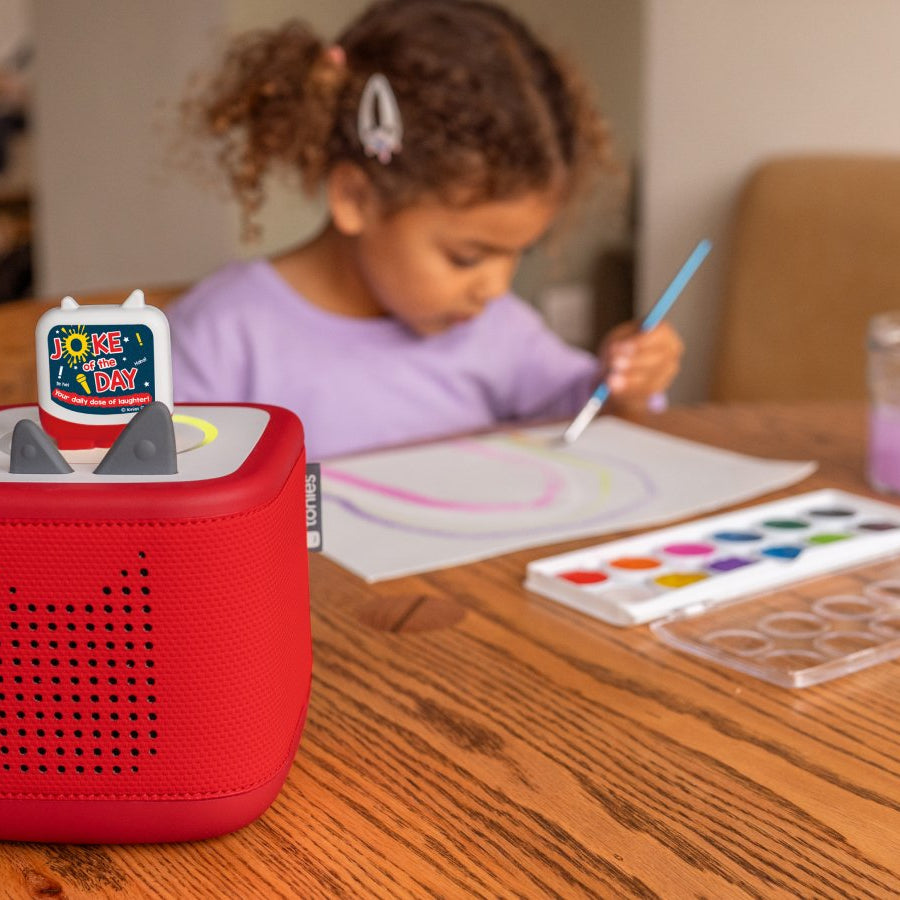 Tonies - अंग्रेज़ी दैनिक नवीनीकृत दिन की मज़ाक आकृति