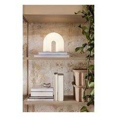 Ferm Living - Vuelta टेबल लैंप | सफ़ेद